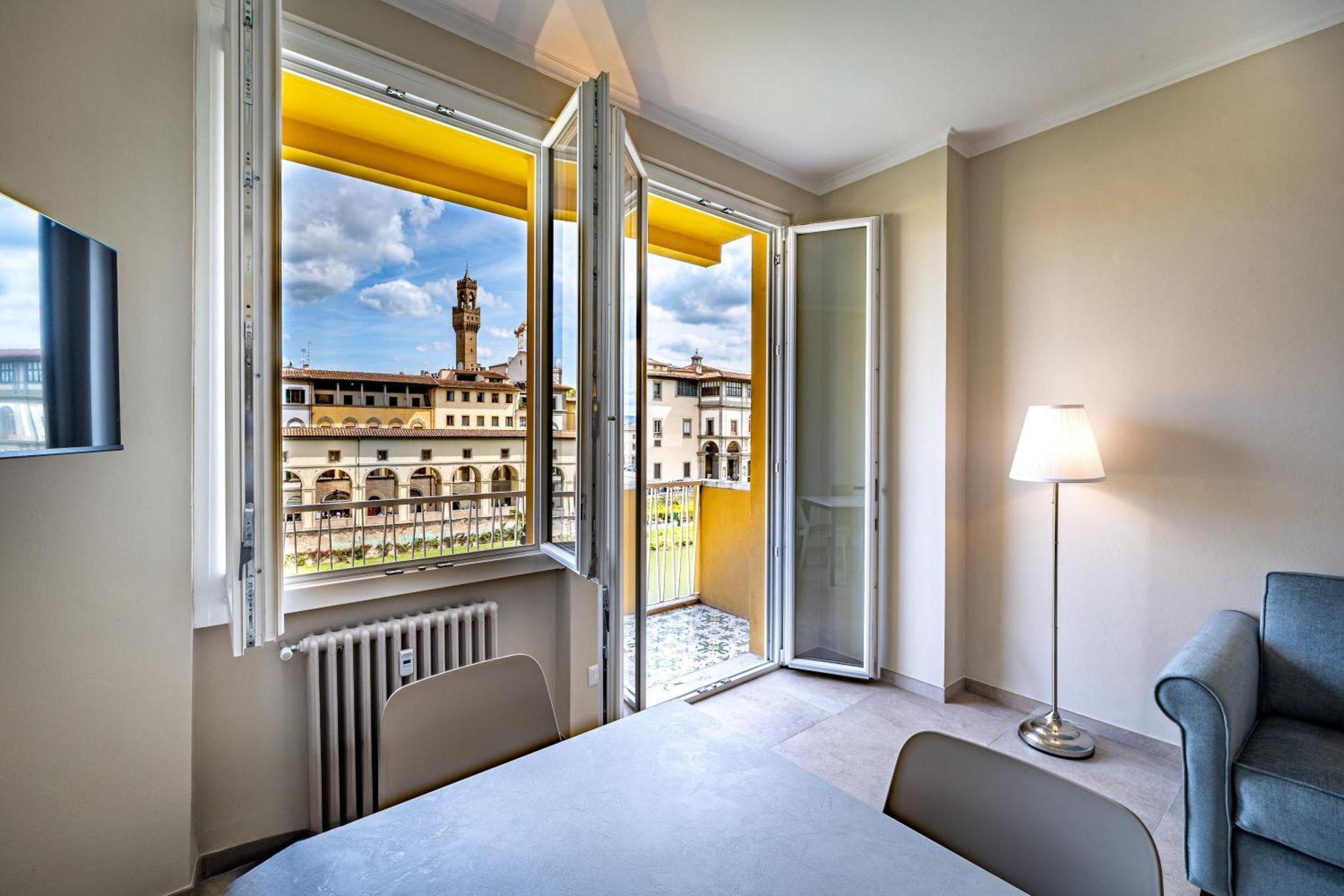 Yd Balcony On Pontevecchio View Apartment Florenţa Exterior foto
